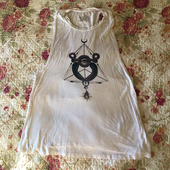 Long Tank - Picture 1 of 5